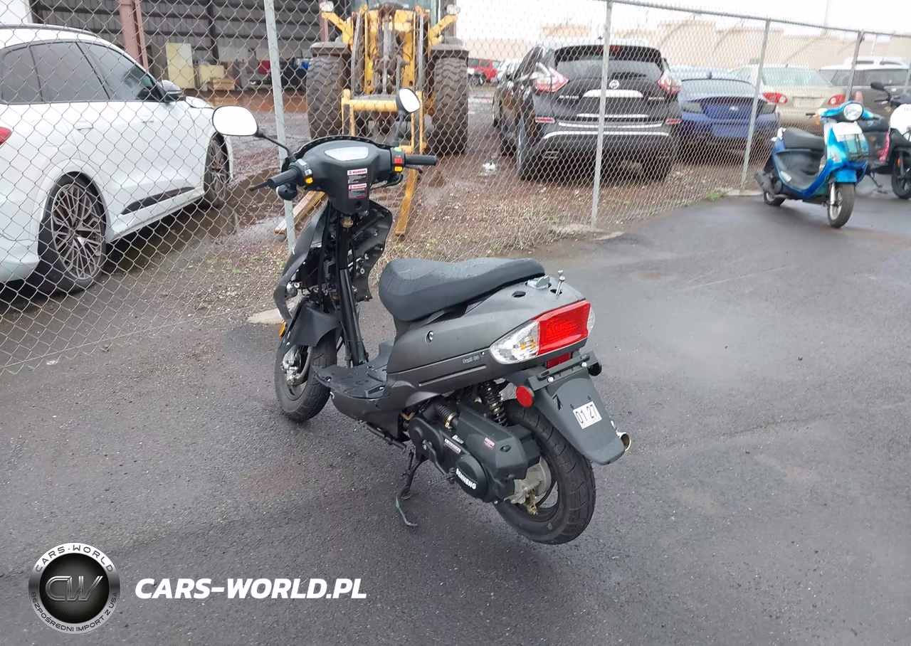 2025 Taizhou Zhougneng Zn50Qt VIN:L5YACAPZ8S1174491 - 3