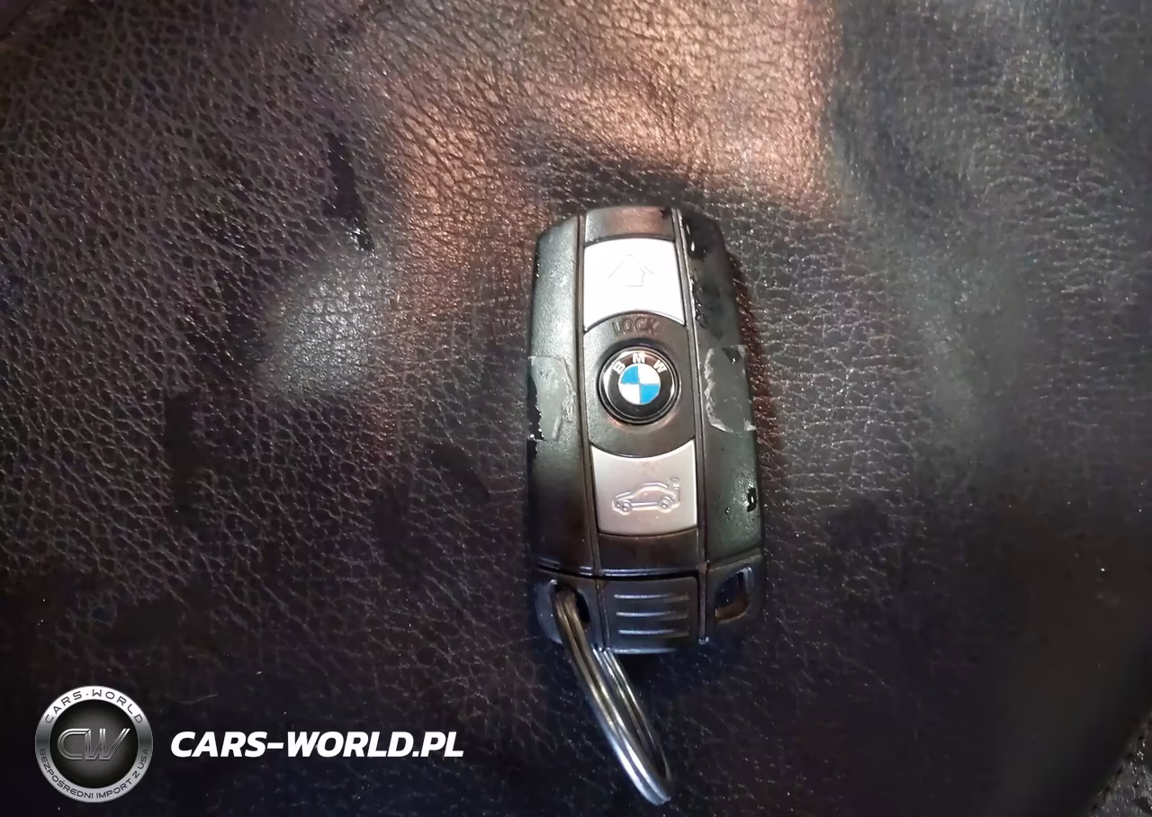 2013 BMW X1 xDrive28I VIN:WBAVL1C50DVR83990 - 11