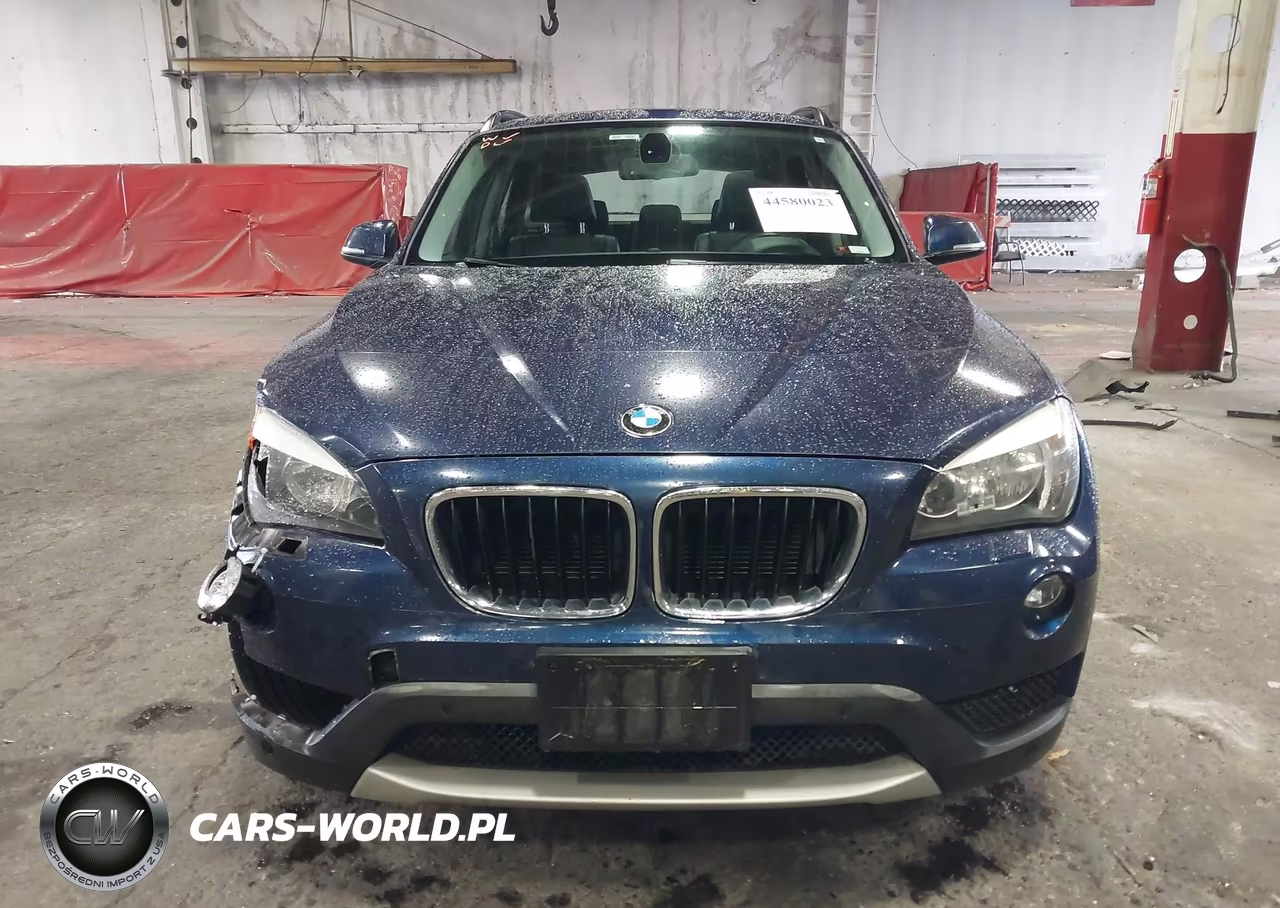2013 BMW X1 xDrive28I VIN:WBAVL1C50DVR83990 - 12
