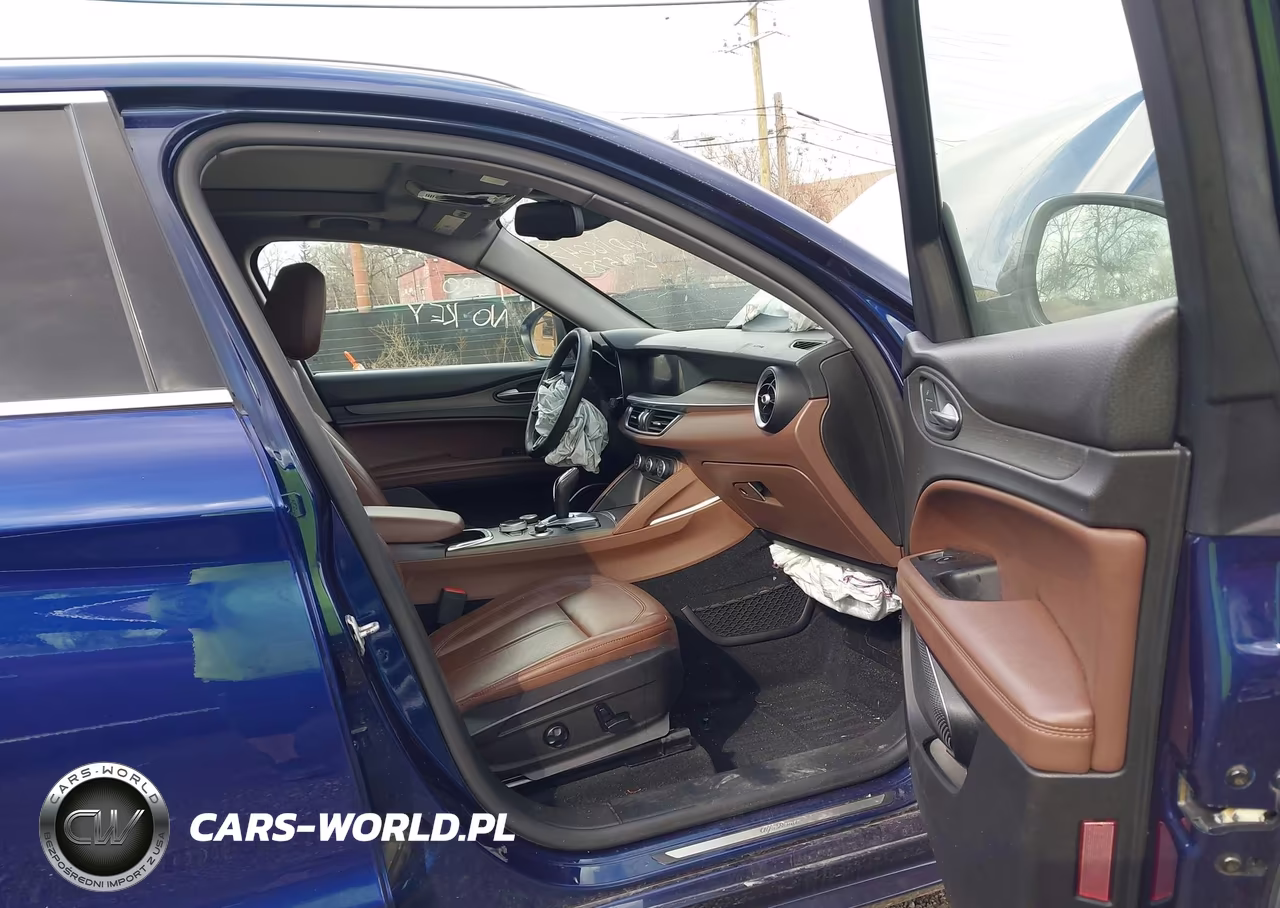 2021 Alfa Romeo Stelvio Ti Awd VIN:ZASPAKBN0M7D16647 - 5
