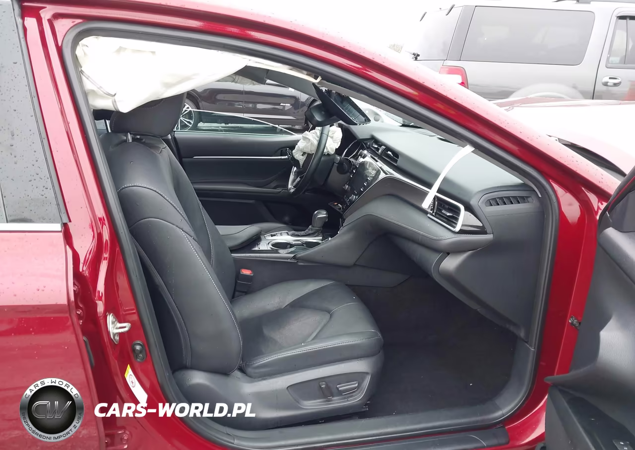 2018 Toyota Camry Xse VIN:4T1B61HK9JU539743 - 5