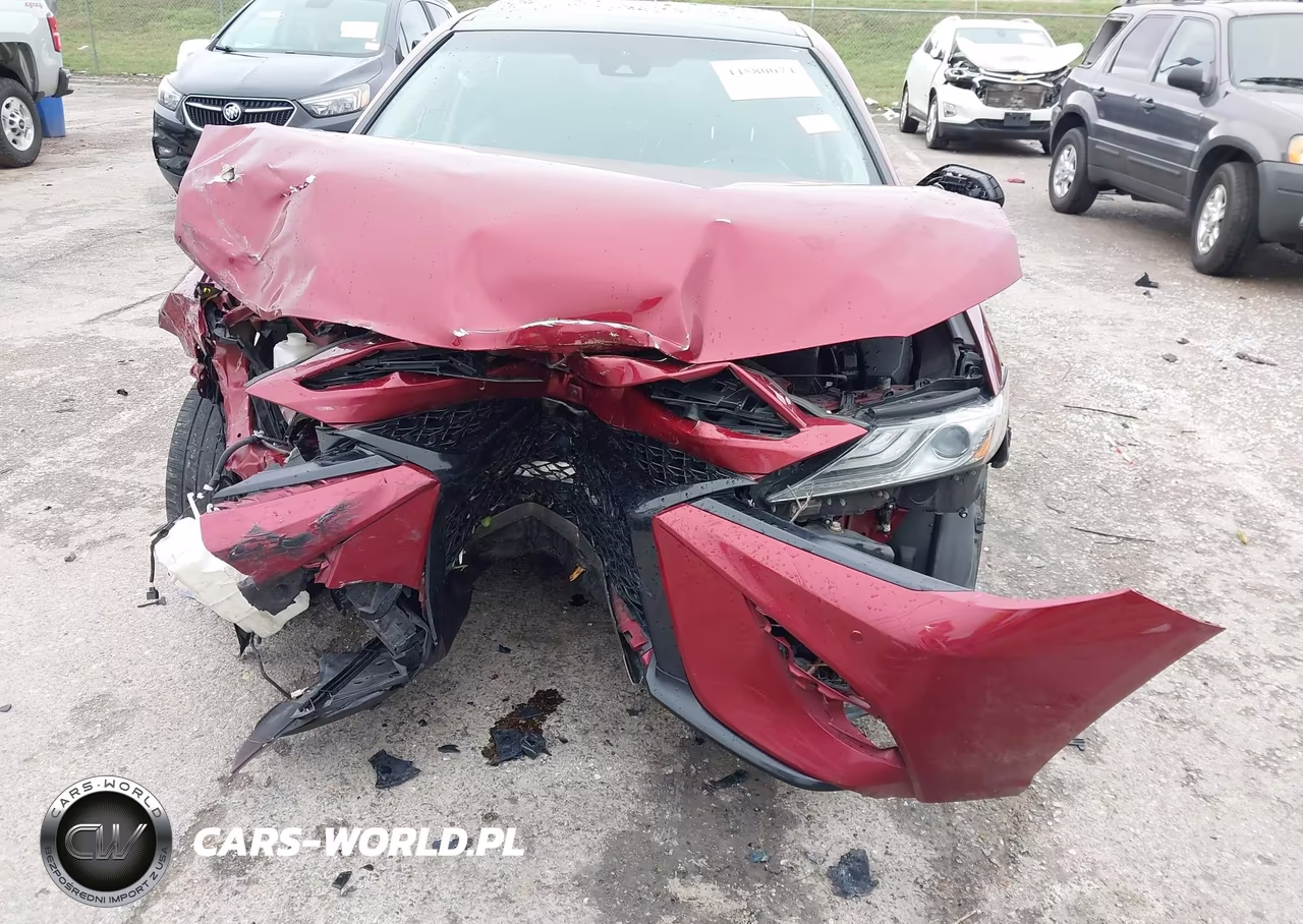 2018 Toyota Camry Xse VIN:4T1B61HK9JU539743 - 6