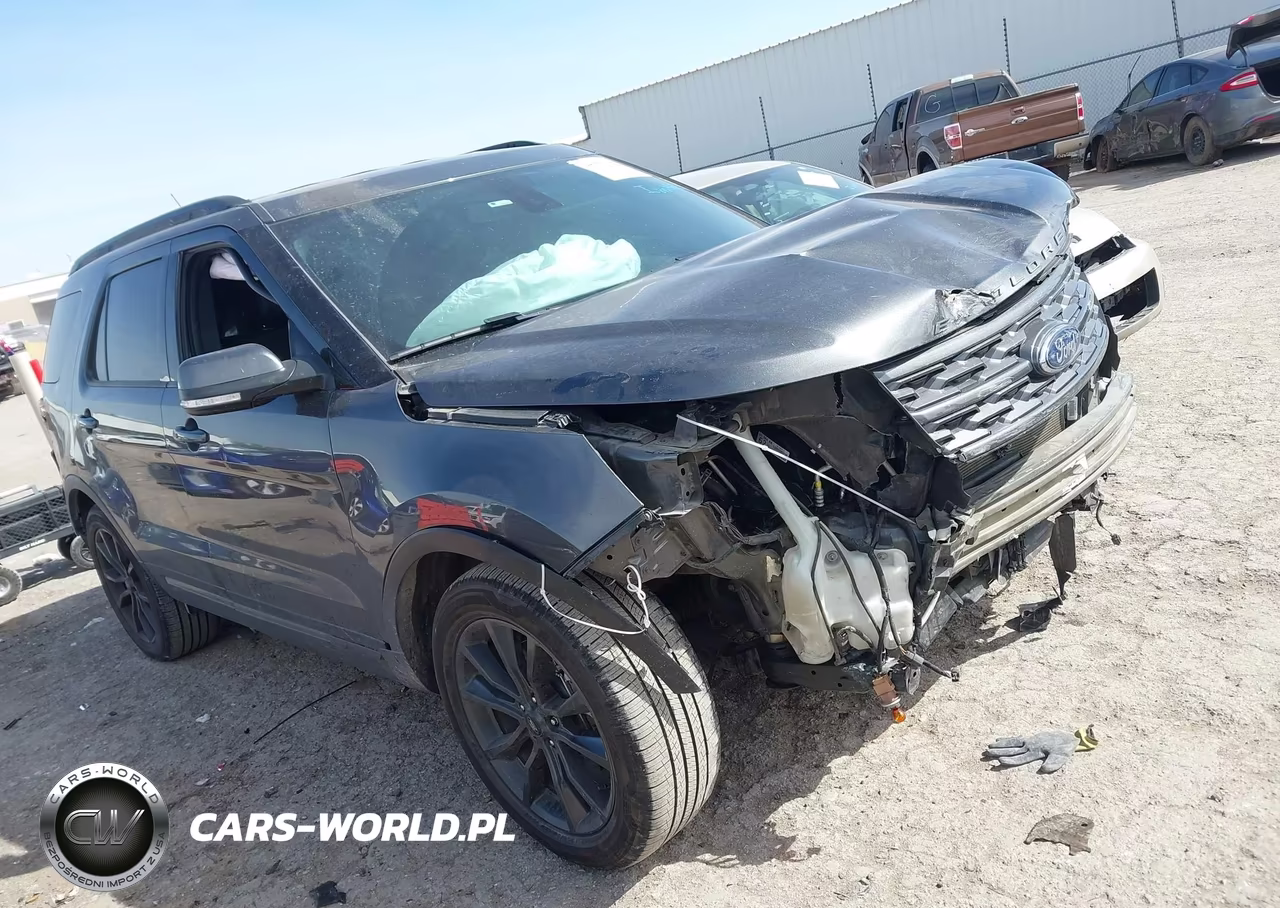 2018 Ford Explorer Xlt – zdjęcie 1 z 17