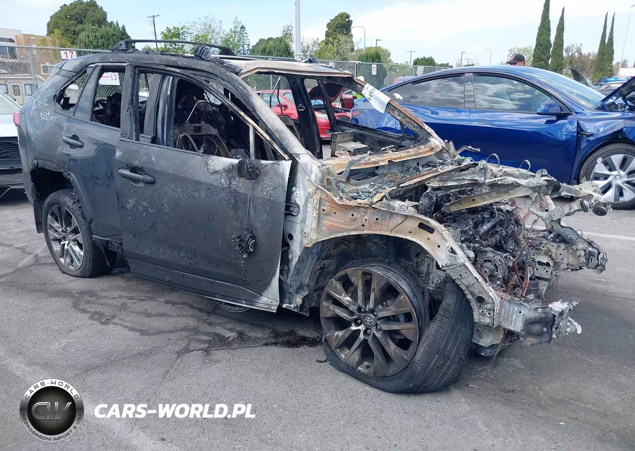 2024 Toyota Rav4 Xle Premium – zdjęcie 1 z 15