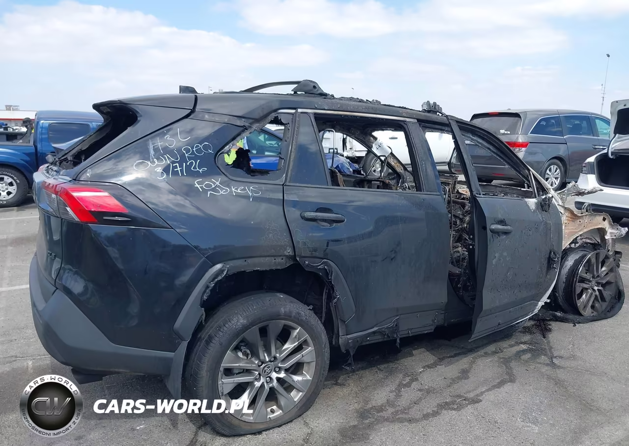 2024 Toyota Rav4 Xle Premium VIN:2T3C1RFVXRC285334 - 12