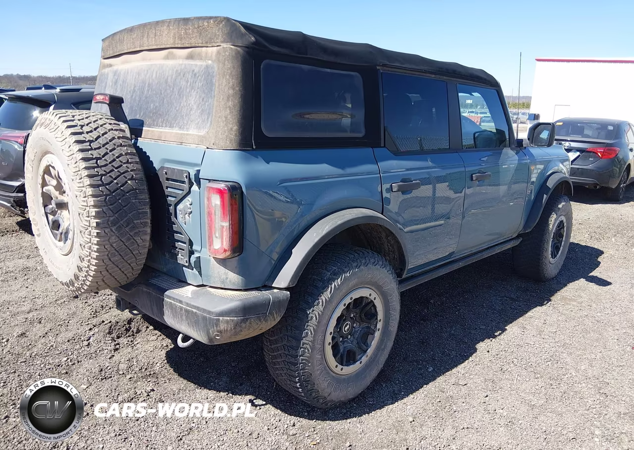 2022 Ford Bronco Badlands VIN:1FMEE5DH4NLB89774 - 4