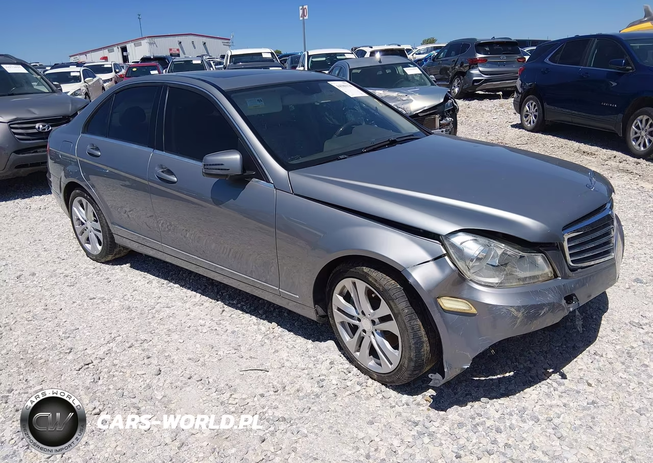 2014 Mercedes-Benz C 250 Luxury – zdjęcie 1 z 16