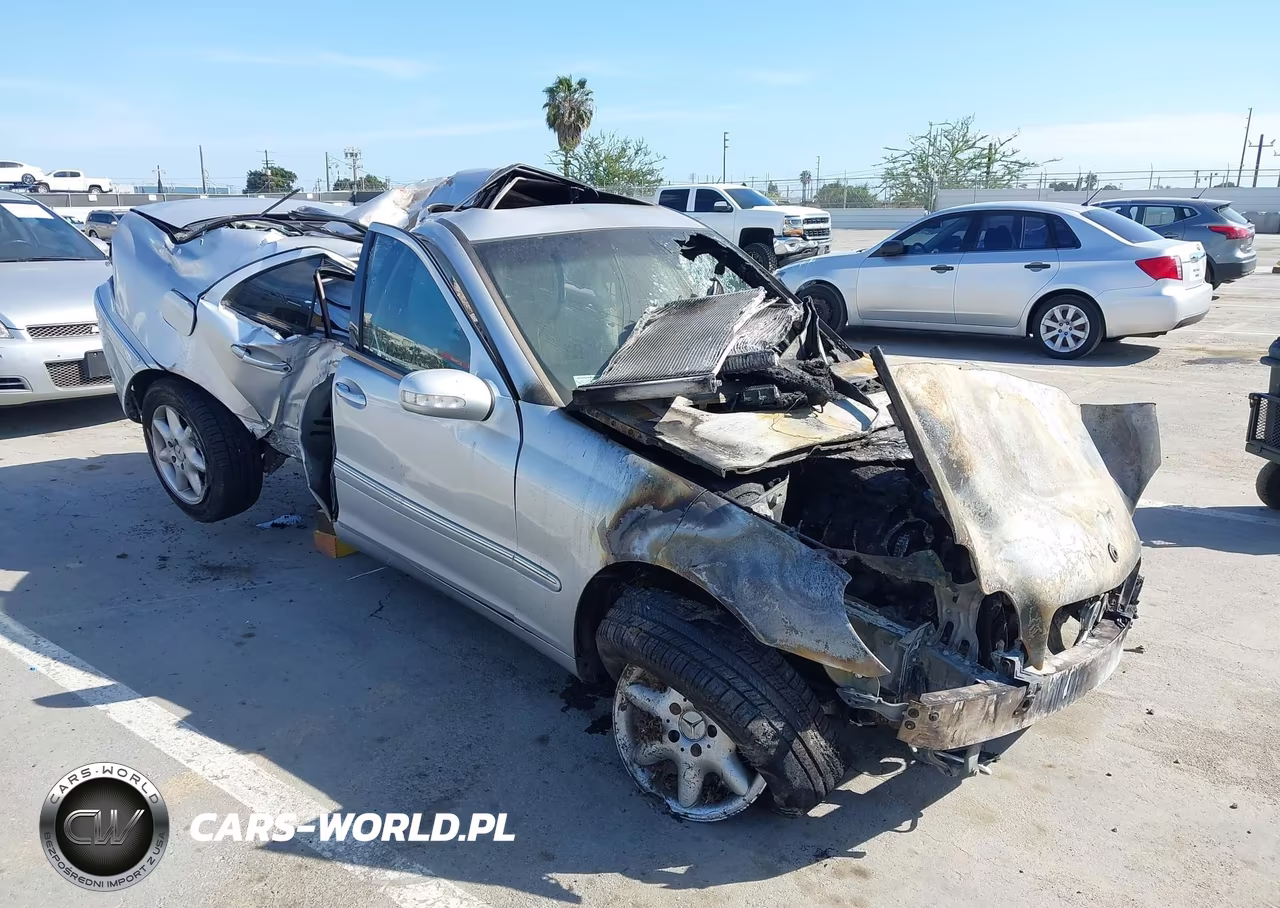 2003 Mercedes-Benz C 240