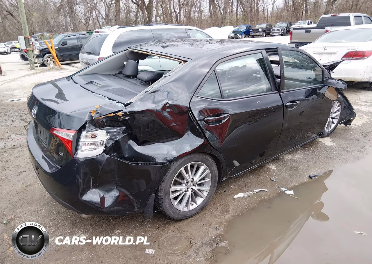2015 Toyota Corolla Le Premium VIN:2T1BURHE0FC471954 - 4