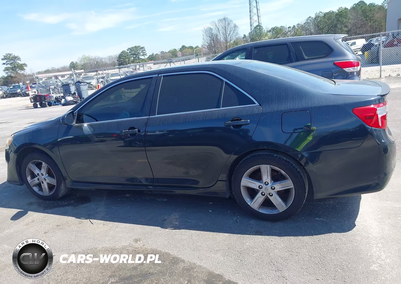 2013 Toyota Camry Se VIN:4T1BF1FKXDU256162 - 14