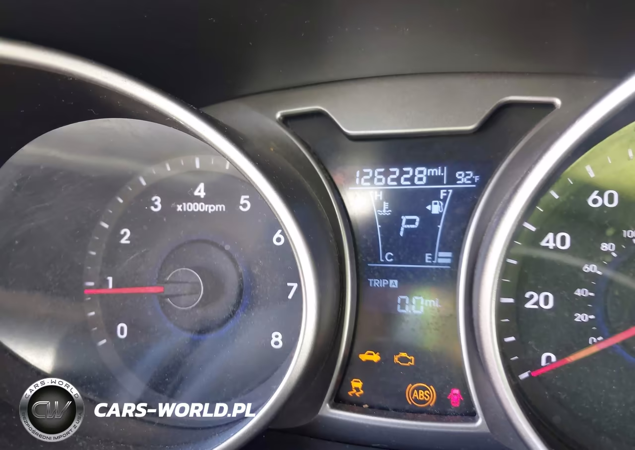 2017 Hyundai Veloster VIN:KMHTC6AD6HU309092 - 7