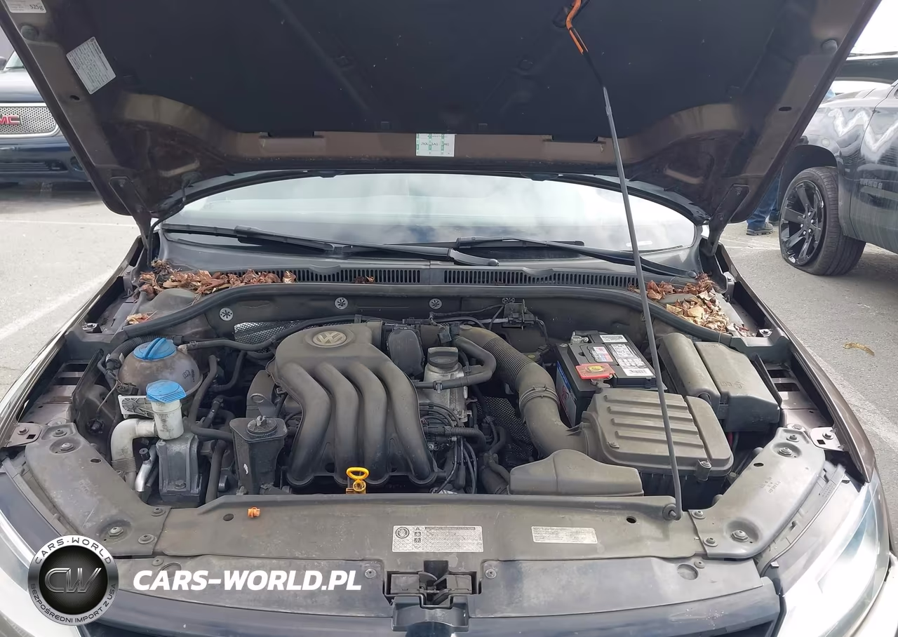 2013 Volkswagen Jetta 2.0L S VIN:3VW2K7AJ3DM391213 - 10