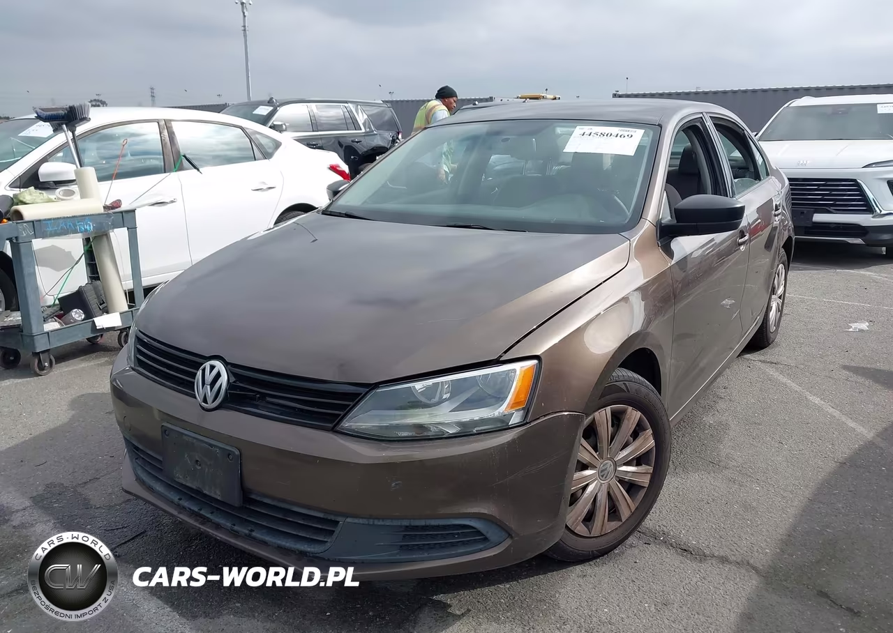 2013 Volkswagen Jetta 2.0L S VIN:3VW2K7AJ3DM391213 - 2