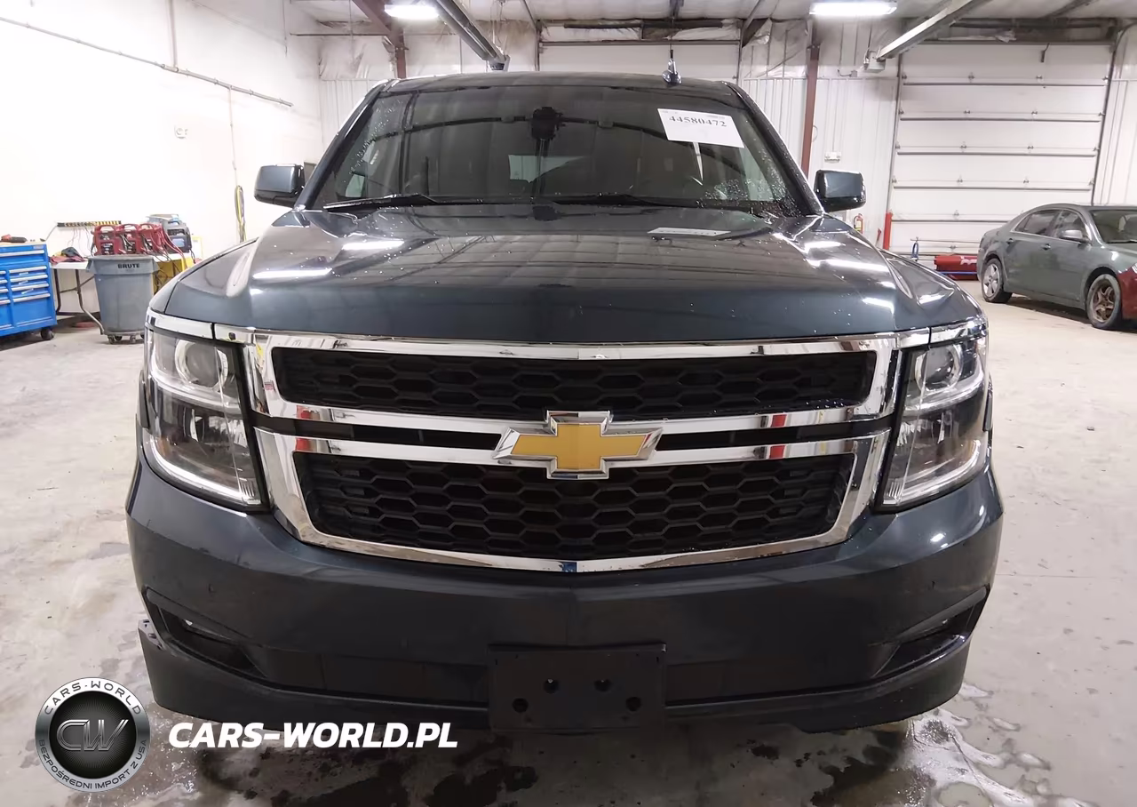 2019 Chevrolet Suburban Lt VIN:1GNSKHKC1KR388063 - 12