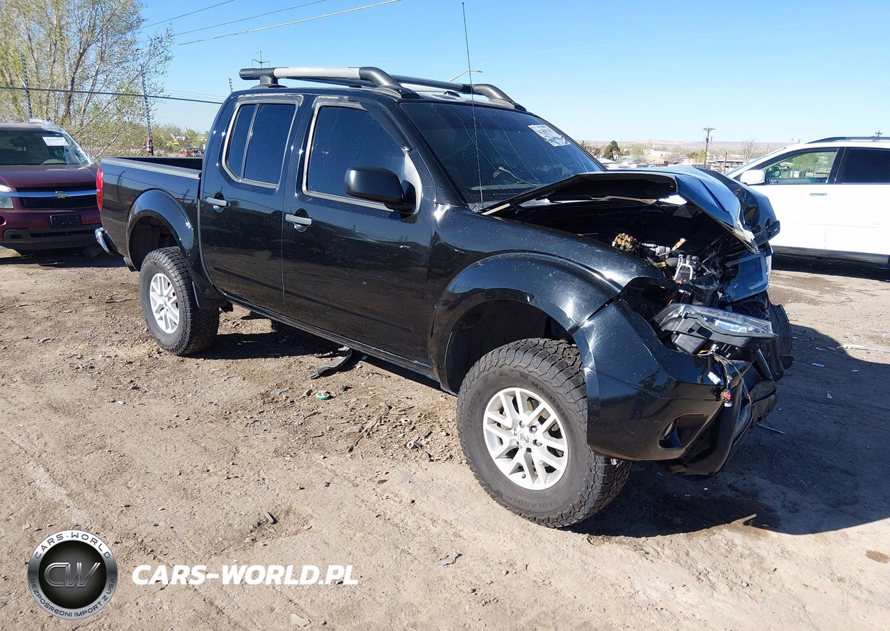 2015 Nissan Frontier Pro-4X-S-Sl-Sv