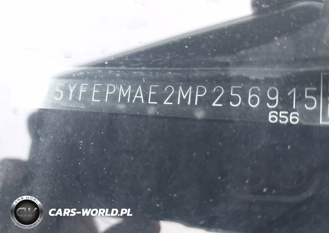 2021 Toyota Corolla Le VIN:5YFEPMAE2MP256915 - 17