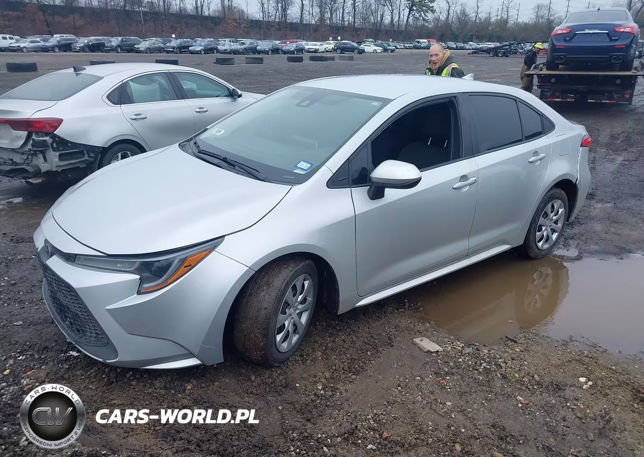 2021 Toyota Corolla Le VIN:5YFEPMAE2MP256915 - 2