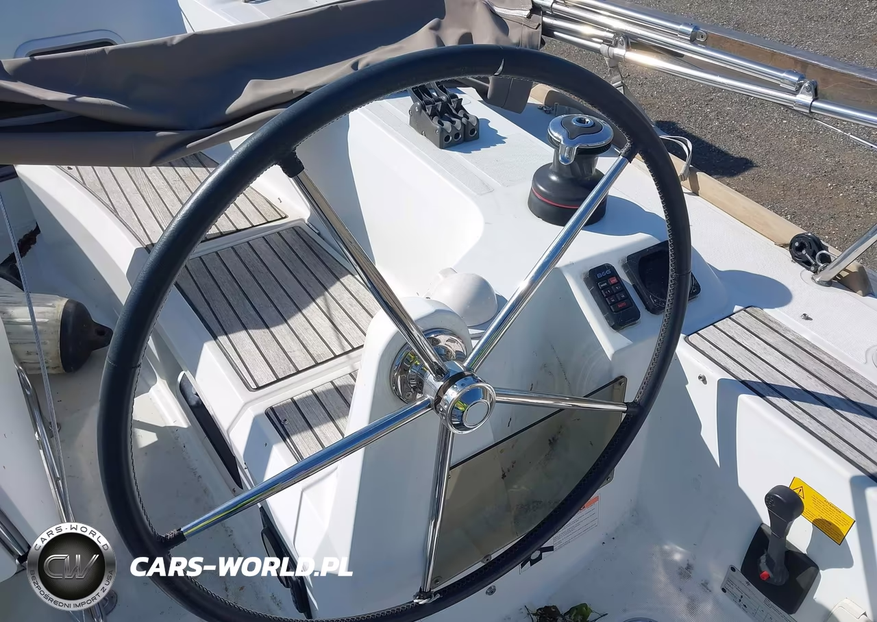 2016 Jeanneau Sun Odyssey VIN:IRISN223F516 - 7