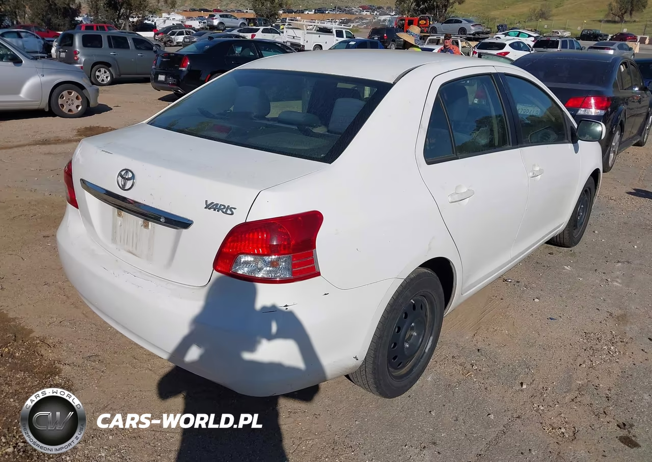 2012 Toyota Yaris VIN:JTDBT4K35C1414064 - 4
