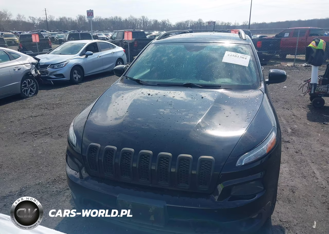 2018 Jeep Cherokee Latitude Fwd VIN:1C4PJLCB8JD596592 - 12
