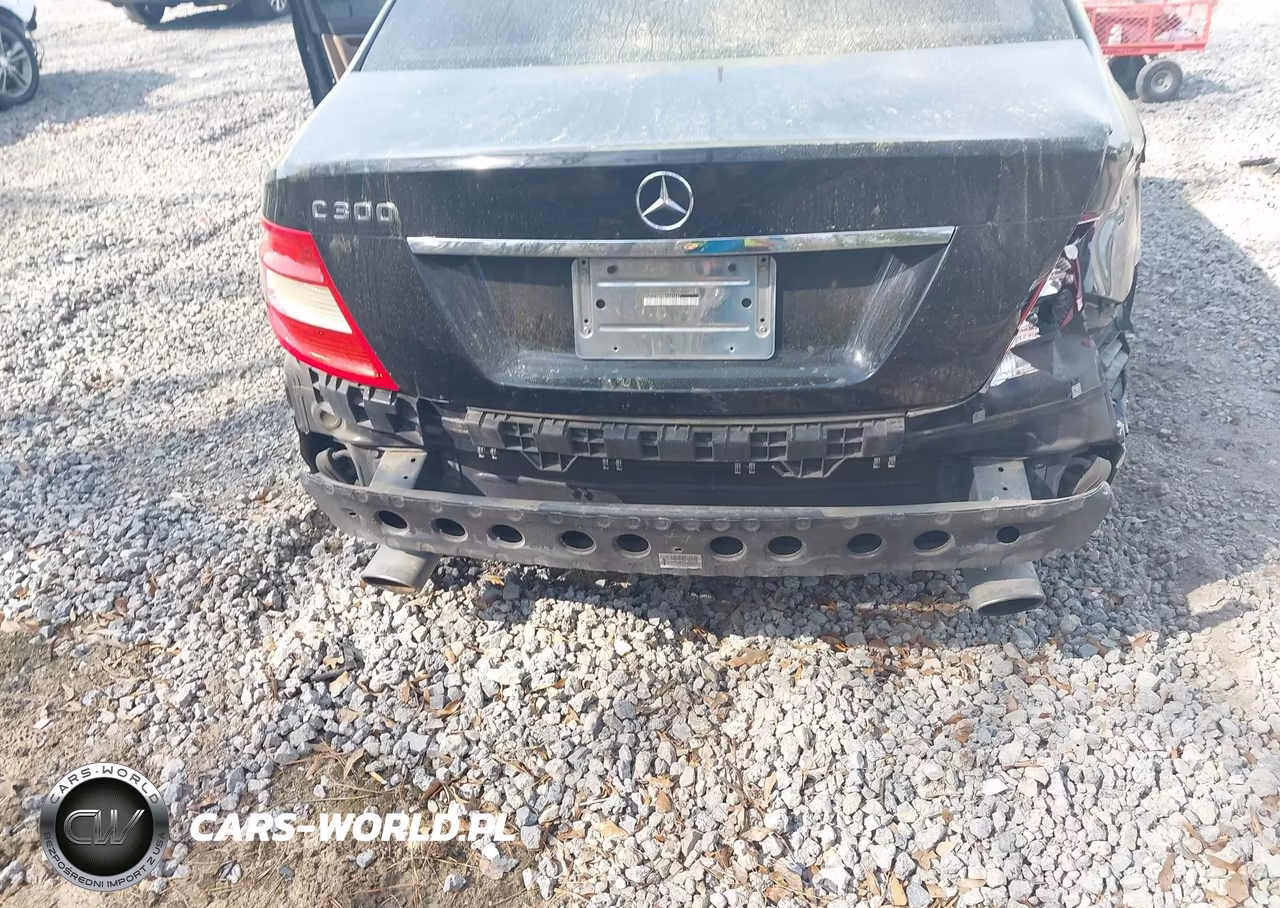 2011 Mercedes-Benz C 300 Sport VIN:WDDGF5EB4BA449642 - 6