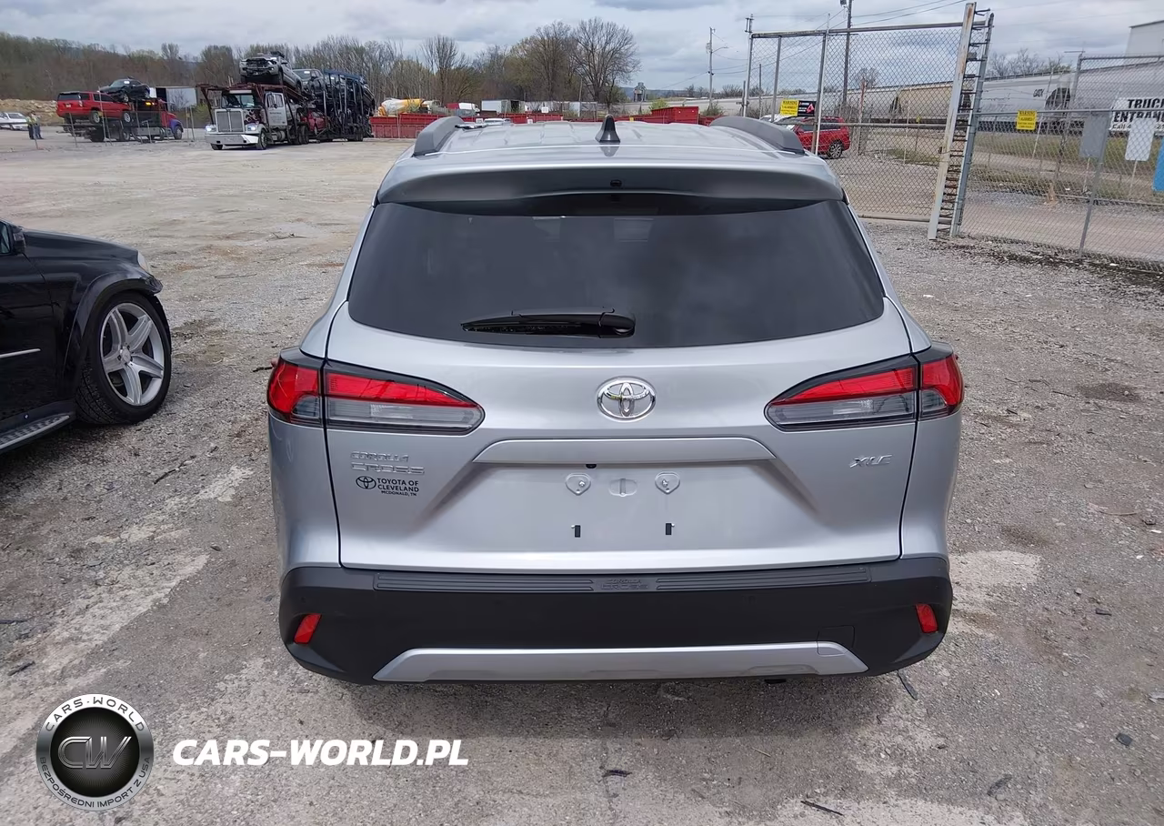 2026 Toyota Corolla Cross Xle VIN:7MUEAAAG0TV178549 - 17