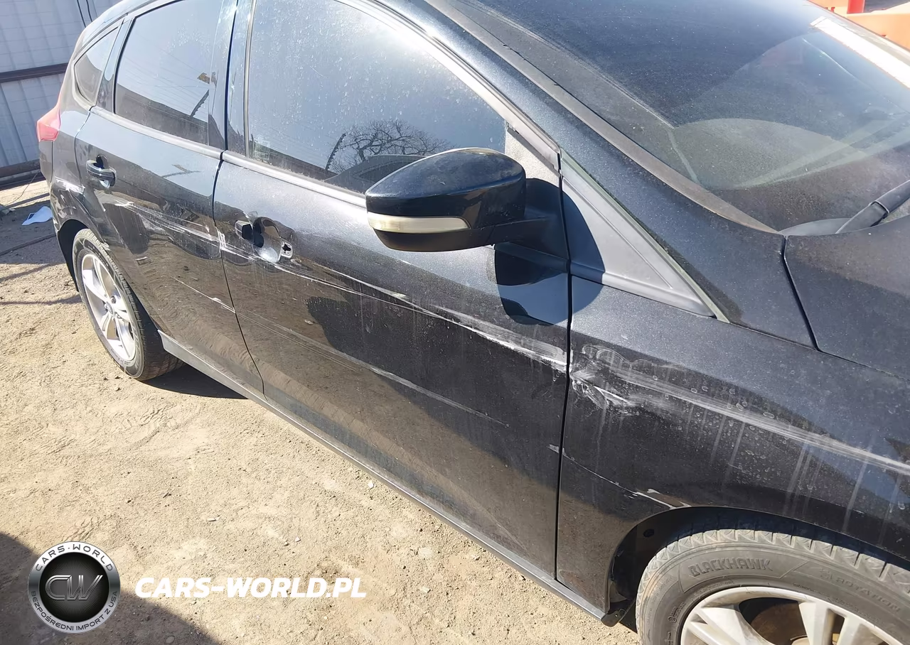 2014 Ford Focus Se VIN:1FADP3K2XEL321083 - 6