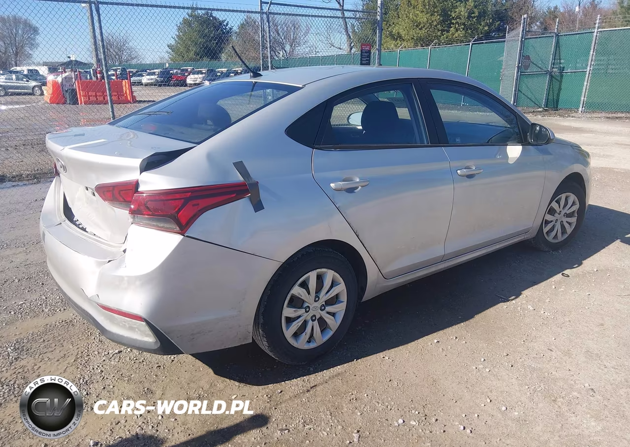 2020 Hyundai Accent Se VIN:3KPC24A69LE112311 - 4