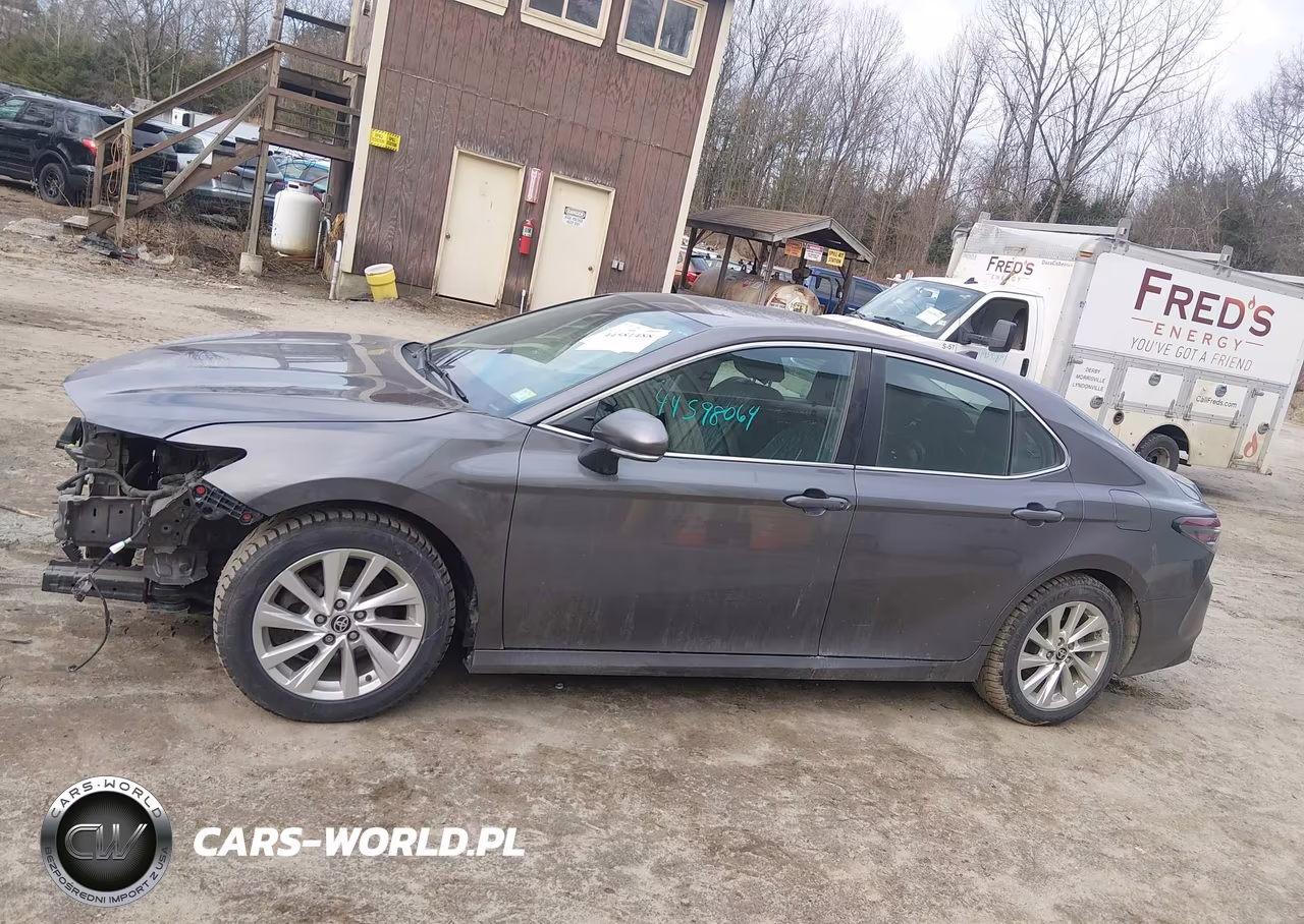 2021 Toyota Camry Le VIN:4T1R11AK3MU529950 - 14