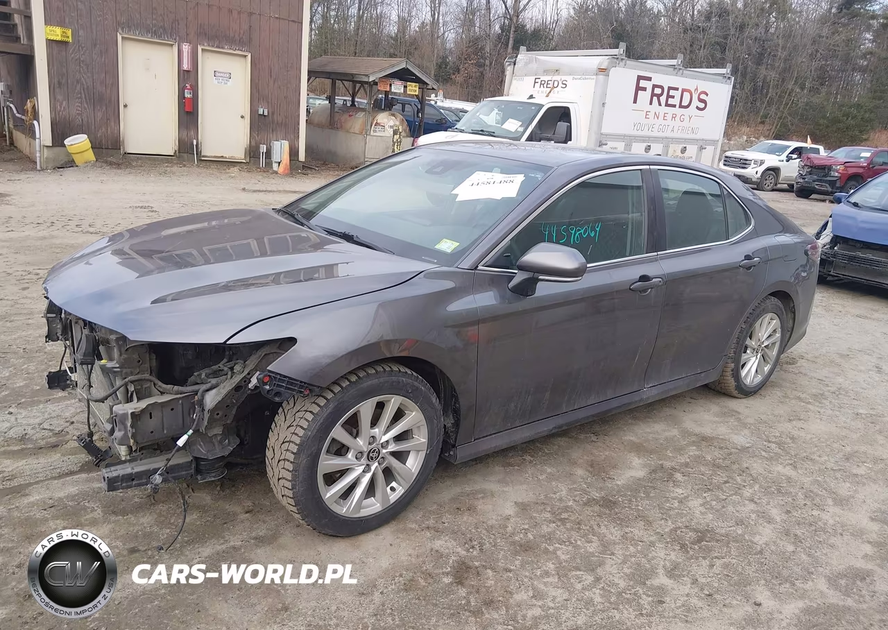 2021 Toyota Camry Le VIN:4T1R11AK3MU529950 - 2