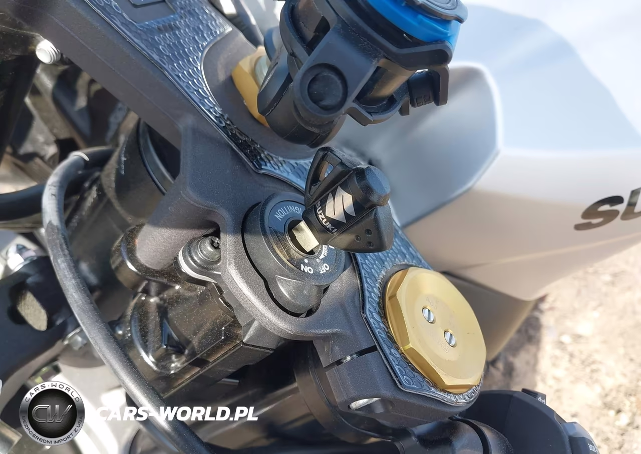 2025 Suzuki Gsx-R1000 VIN:JS1DM11B8S7100203 - 11