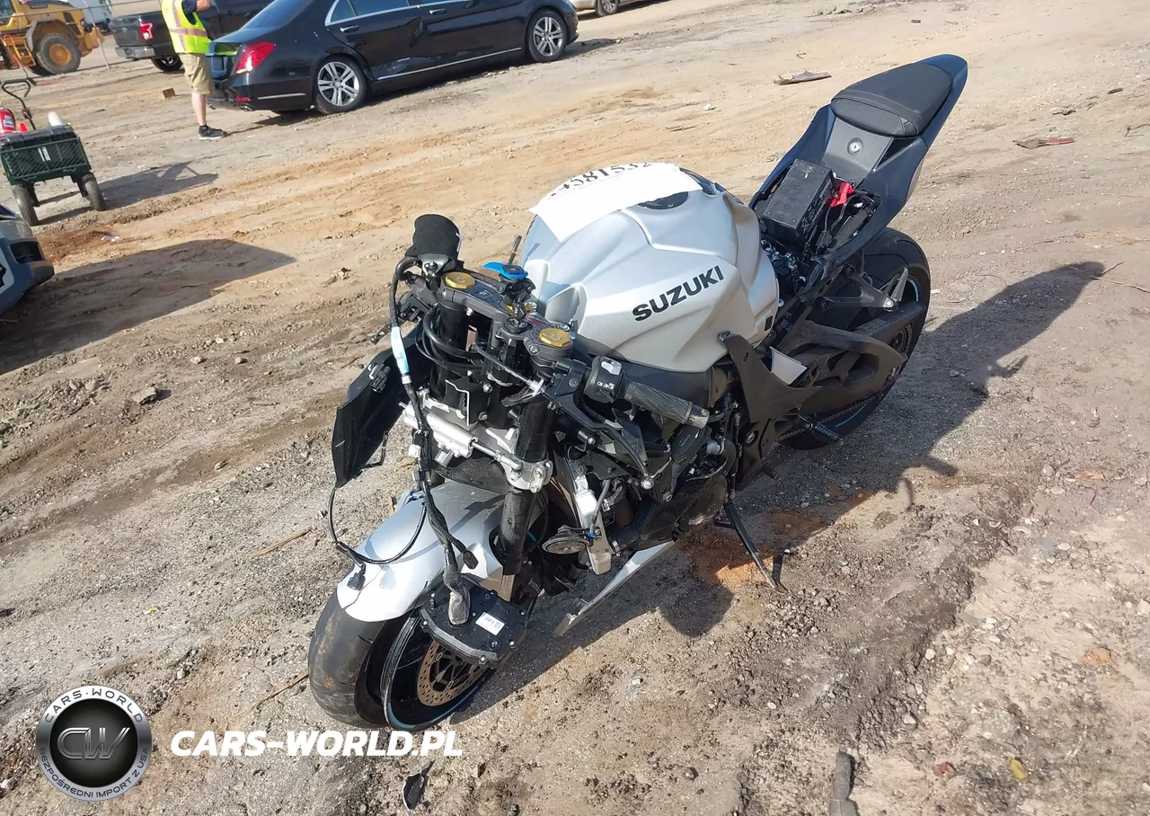 2025 Suzuki Gsx-R1000 VIN:JS1DM11B8S7100203 - 2