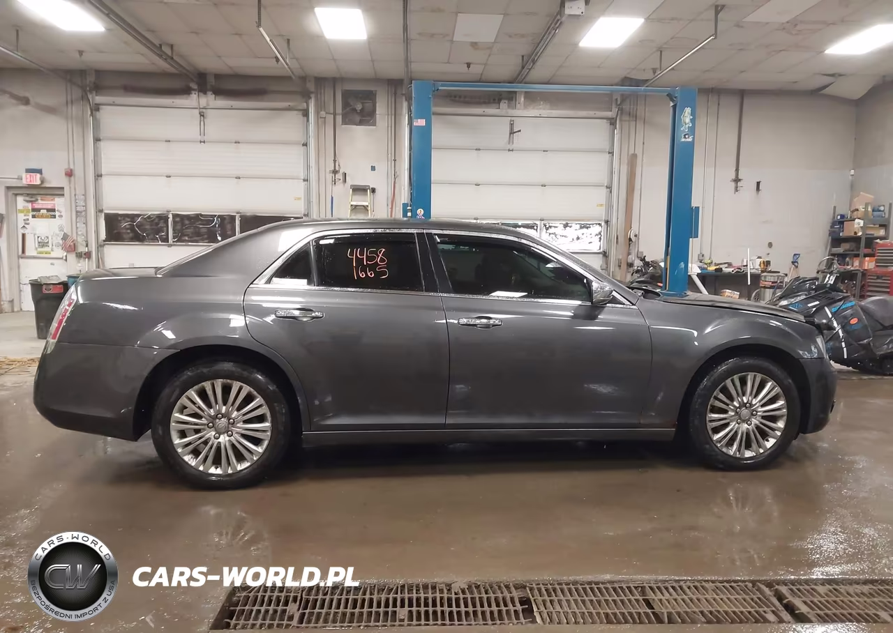 2013 Chrysler 300C VIN:2C3CCAKG8DH708491 - 13