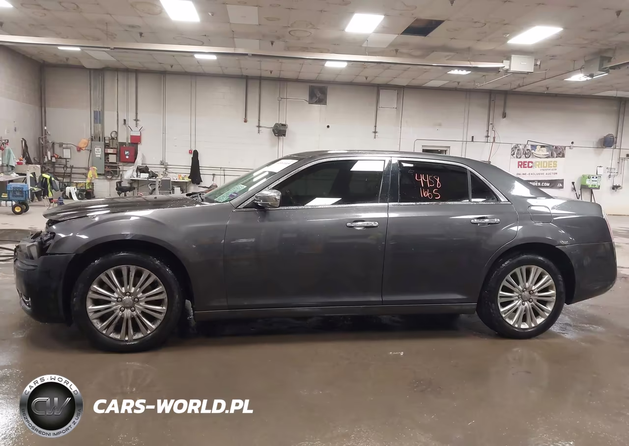 2013 Chrysler 300C VIN:2C3CCAKG8DH708491 - 14
