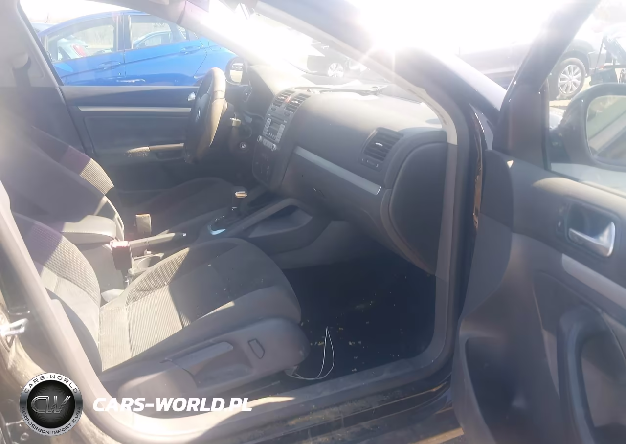2009 Volkswagen Jetta S VIN:3VWJM71K29M164021 - 5