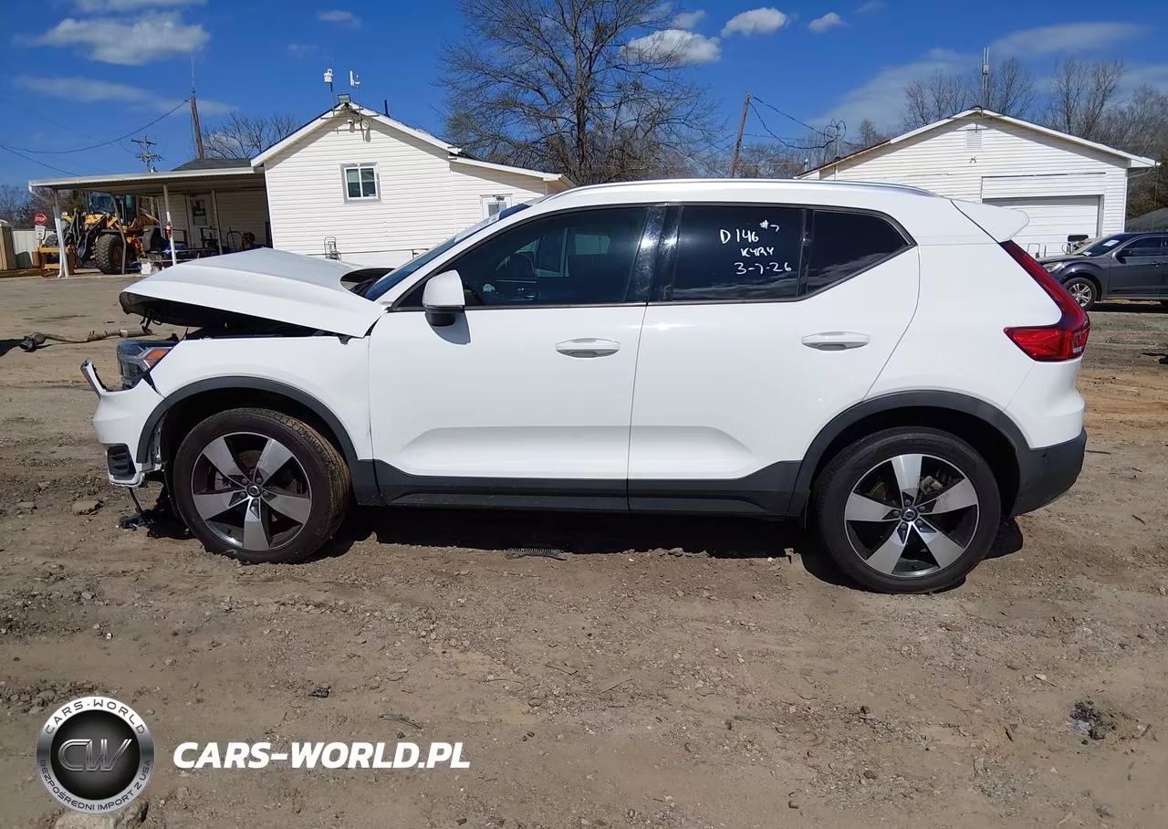2019 Volvo Xc40 T5 Momentum-T5 R-Design VIN:YV4162XZ9K2012588 - 14