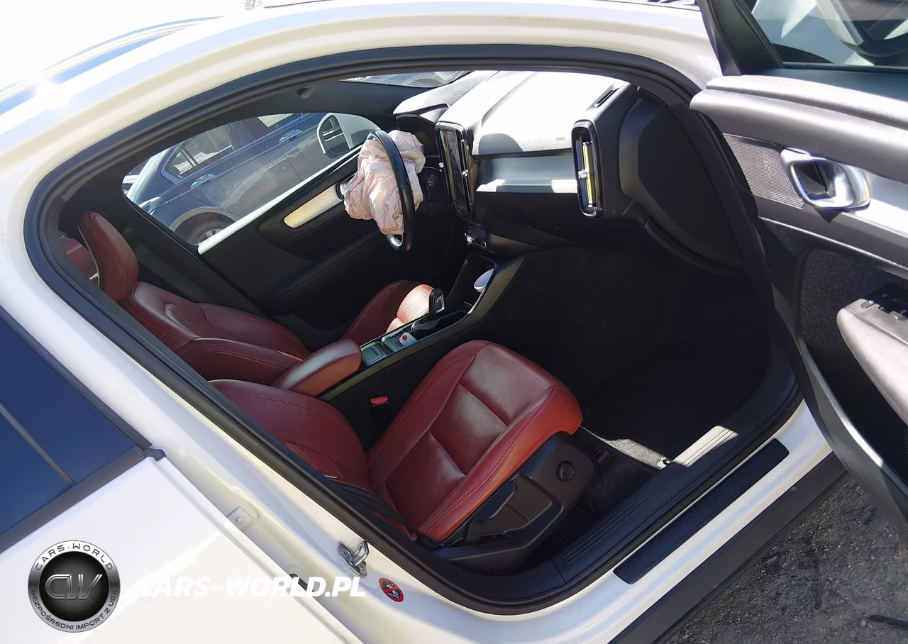 2019 Volvo Xc40 T5 Momentum-T5 R-Design VIN:YV4162XZ9K2012588 - 5