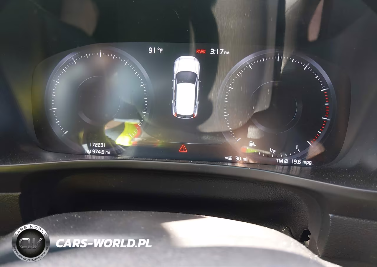 2019 Volvo Xc40 T5 Momentum-T5 R-Design VIN:YV4162XZ9K2012588 - 7