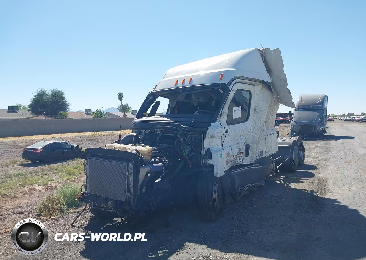 2026 Freightliner New Cascadia 126 VIN:3AKJHHDR8TSWM3877 - 6