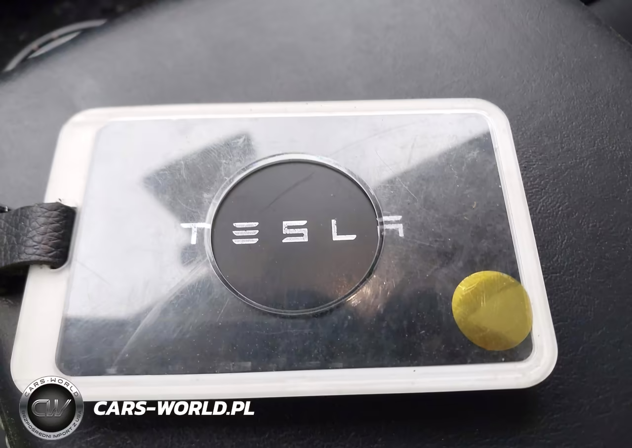 2018 Tesla Model 3 Long Range-Performance VIN:5YJ3E1EB0JF185846 - 11