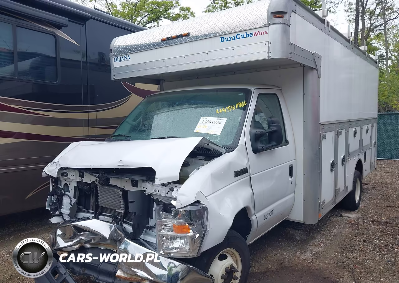 2022 Ford E-450 Cutaway VIN:1FDXE4FN7NDC31063 - 2