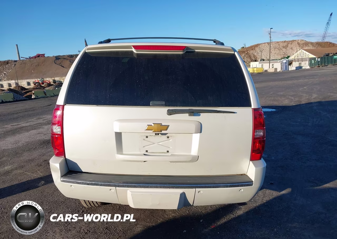 2012 Chevrolet Tahoe Ltz VIN:1GNSKCE00CR324747 - 15