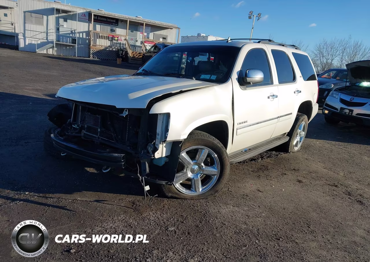 2012 Chevrolet Tahoe Ltz VIN:1GNSKCE00CR324747 - 2