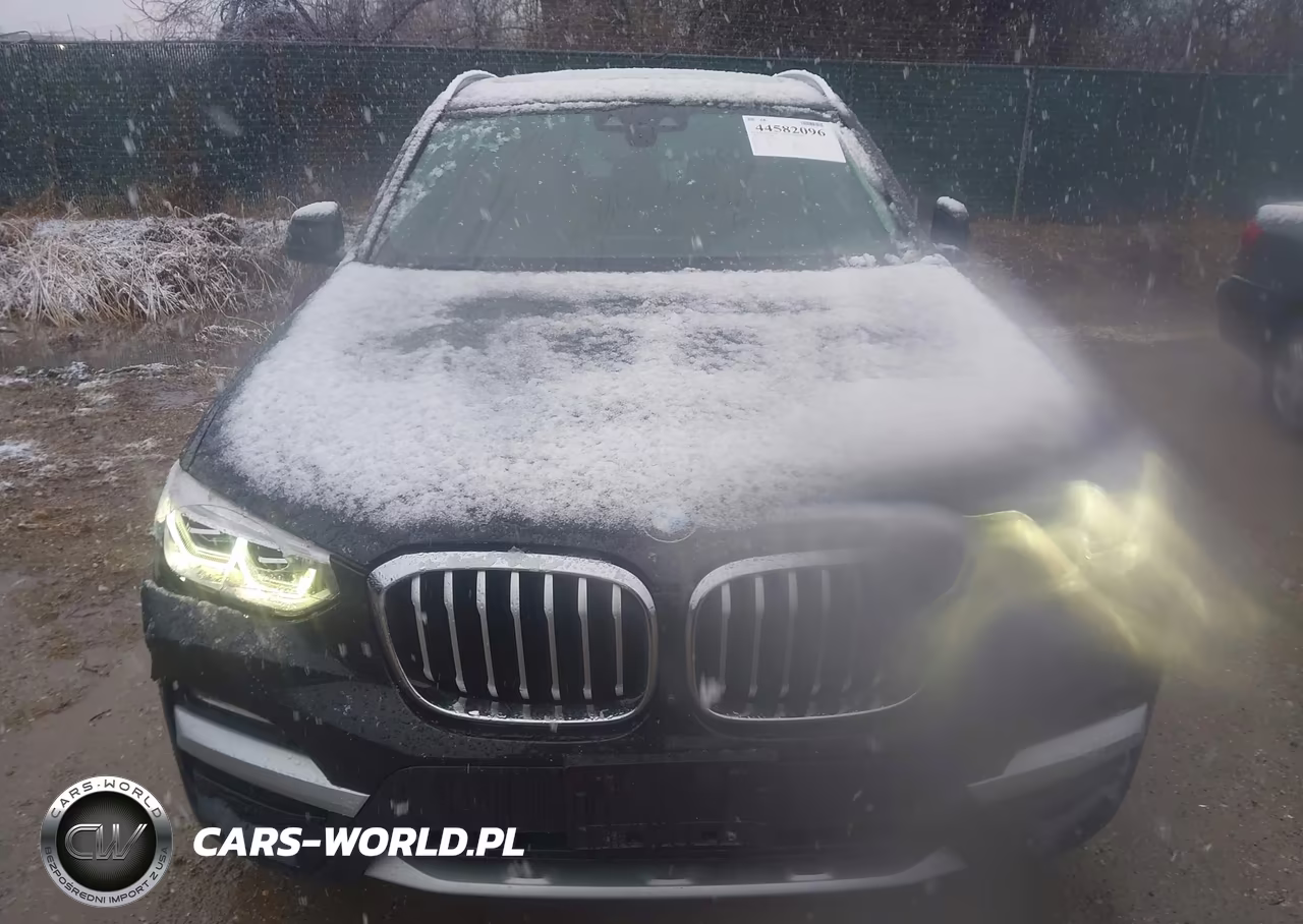2019 BMW X3 xDrive30I VIN:5UXTR9C59KLR04296 - 12