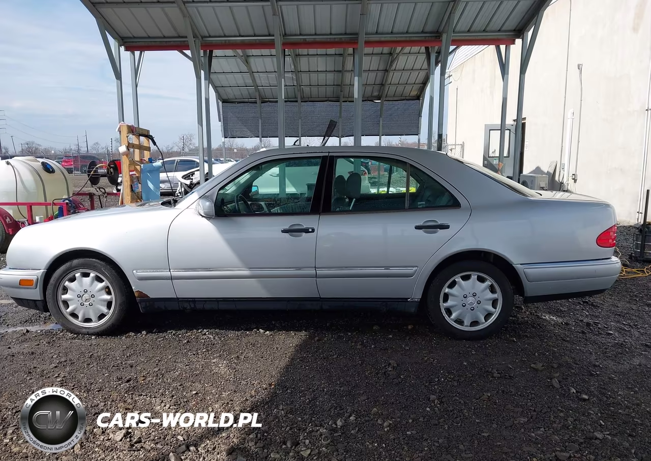 1999 Mercedes-Benz E 320 VIN:WDBJF65H1XA922865 - 14
