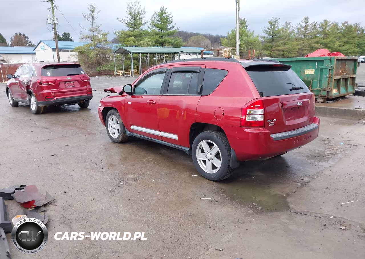 2010 Jeep Compass Sport VIN:1J4NF1FB6AD620438 - 3