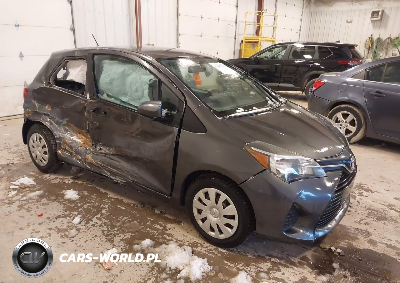 2015 Toyota Yaris L