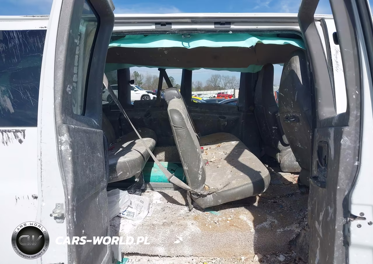 2018 Chevrolet Express 3500 Lt VIN:1GAZGPFG2J1322692 - 8