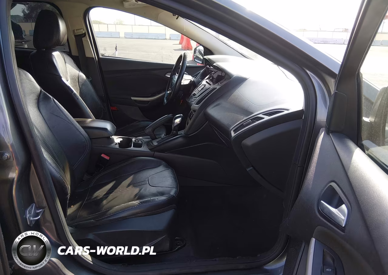 2013 Ford Focus Se VIN:1FADP3F29DL201512 - 5