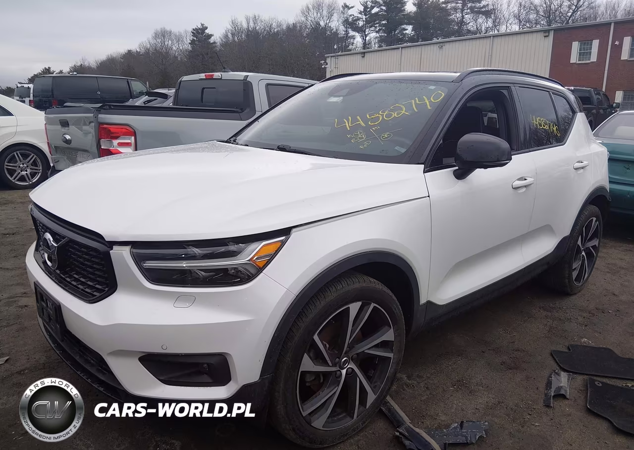 2022 Volvo Xc40 T5 R-Design VIN:YV4162UM1N2722954 - 2